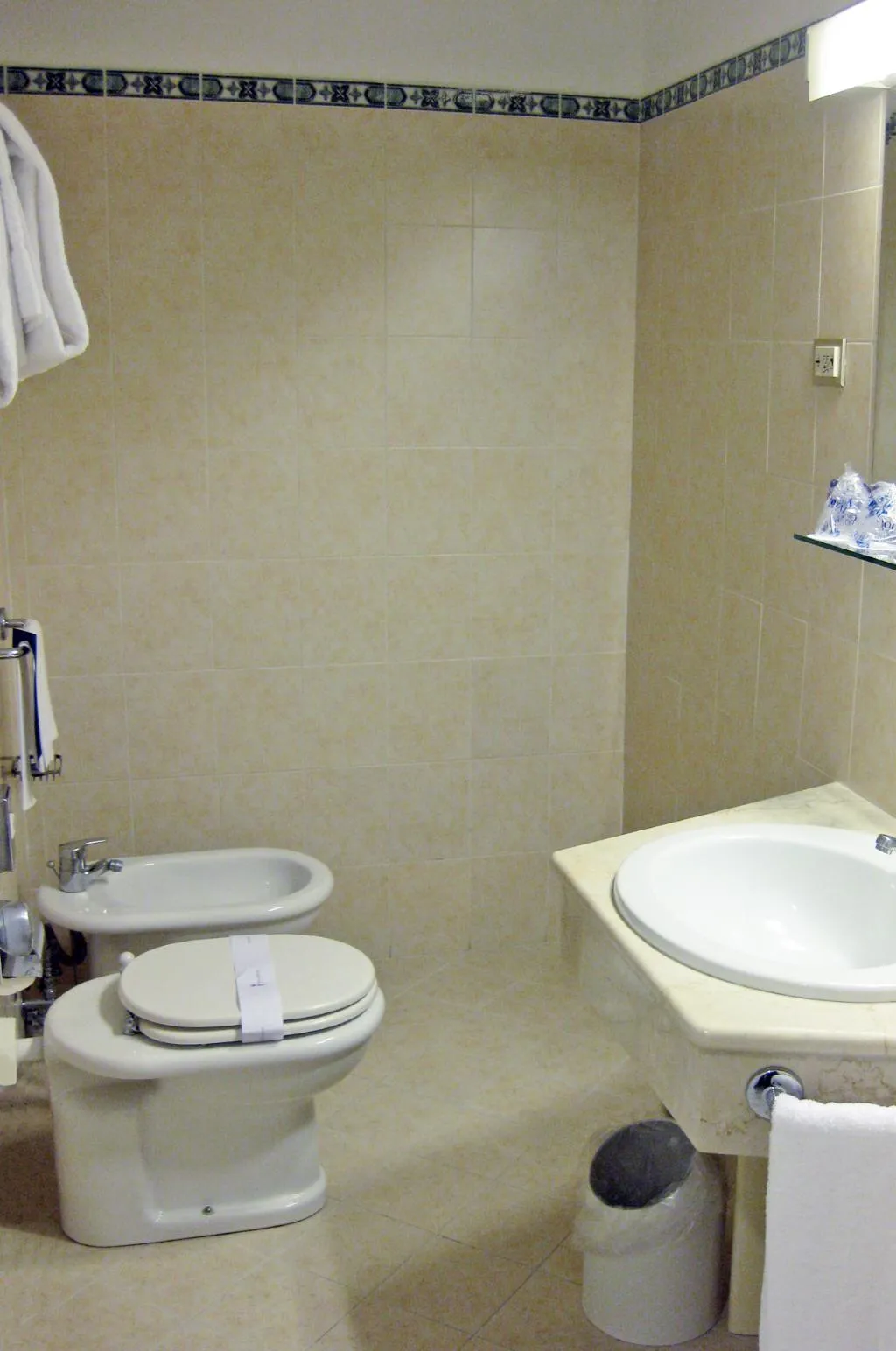Double or Twin STANDARD Room, So’ Lifestyle Hotel Sorrento, Naples