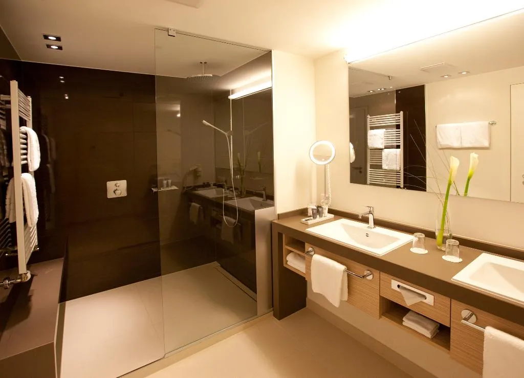 JUNIOR SUITE STANDARD Room, Estrel Hotel Berlin, Berlin