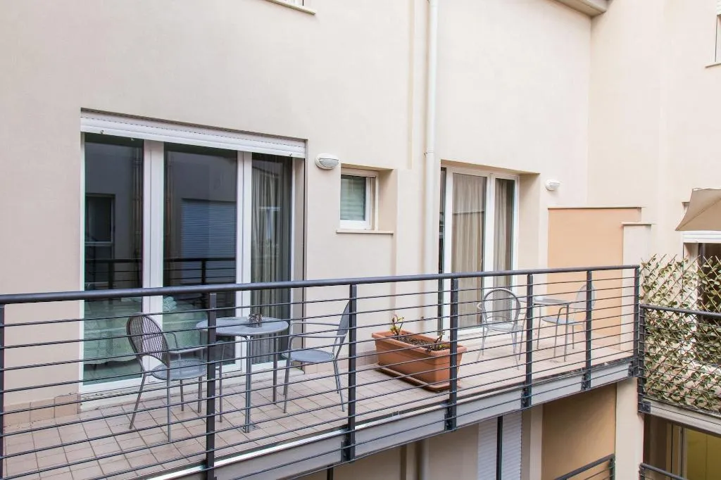 Room, Centrale B B, Florence