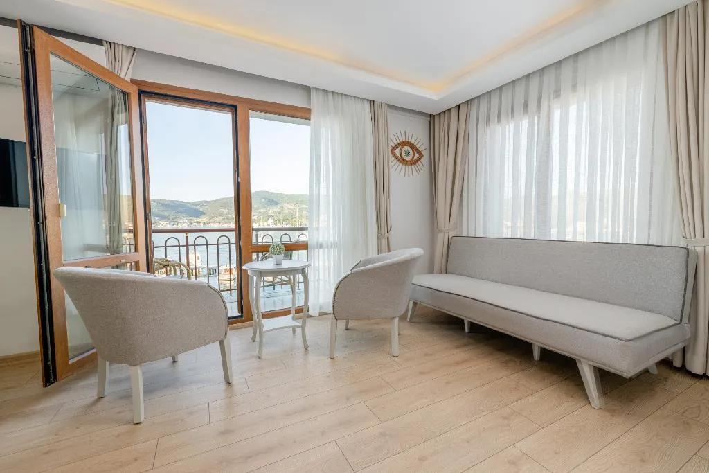 FAMILY ROOM SEA VIEW Room, Hanedan Hotel, Izmir