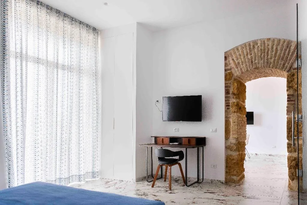 APARTMENT DELUXE ONE BEDROOM Room, Hotel Exclusive, Catania