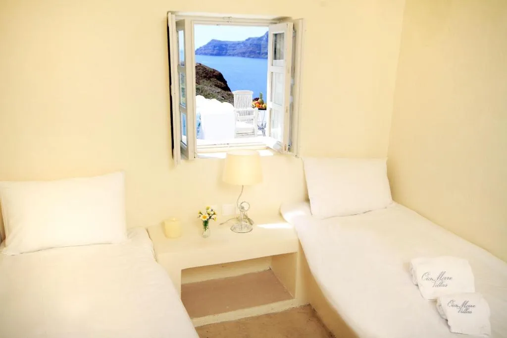 Room, Oia Mare Villas, Santorini