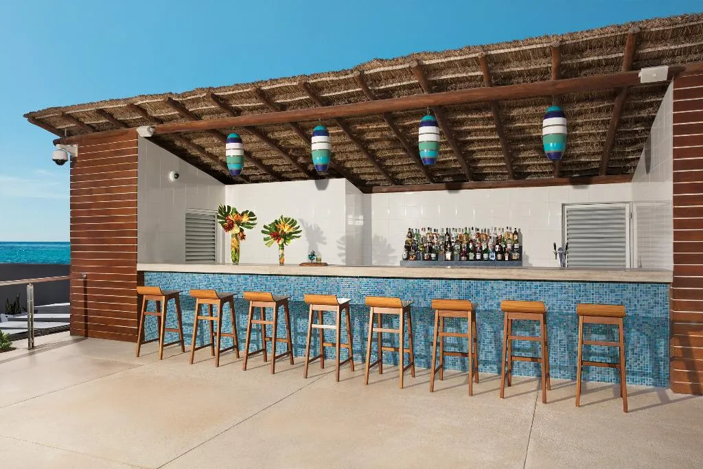 Bar, Secrets The Vine Cancun, Cancun Area
