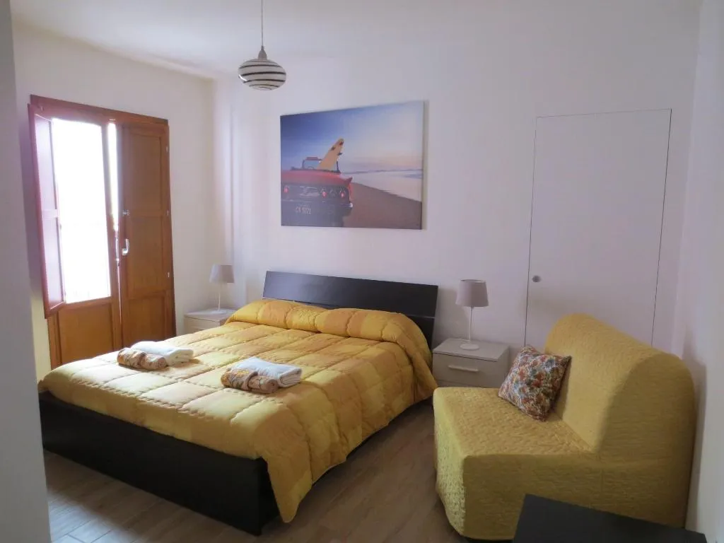 Room, B&B Vergilia, Catania