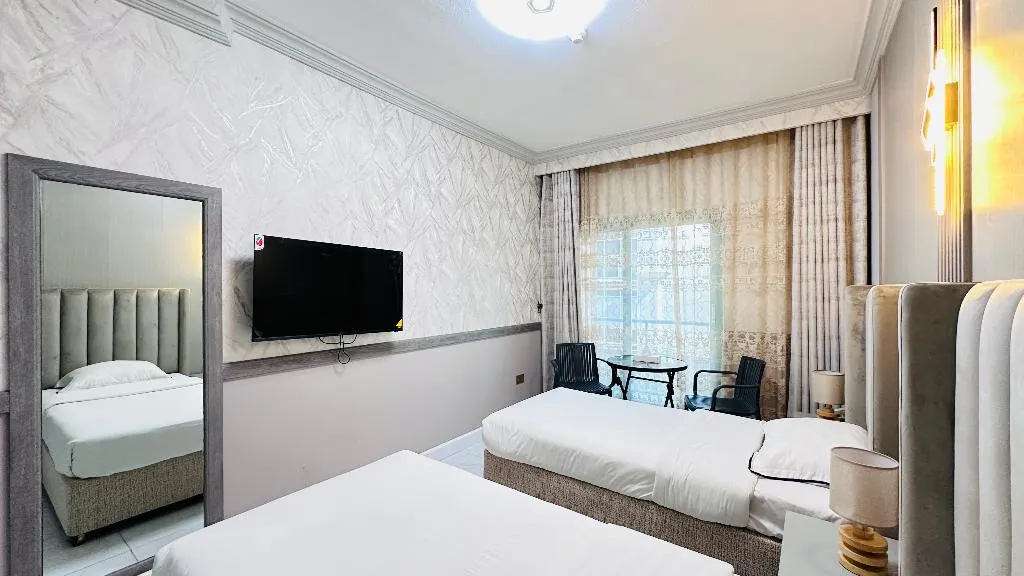 Double or Twin DELUXE Room, Palette San Marino Hotel, Dubai