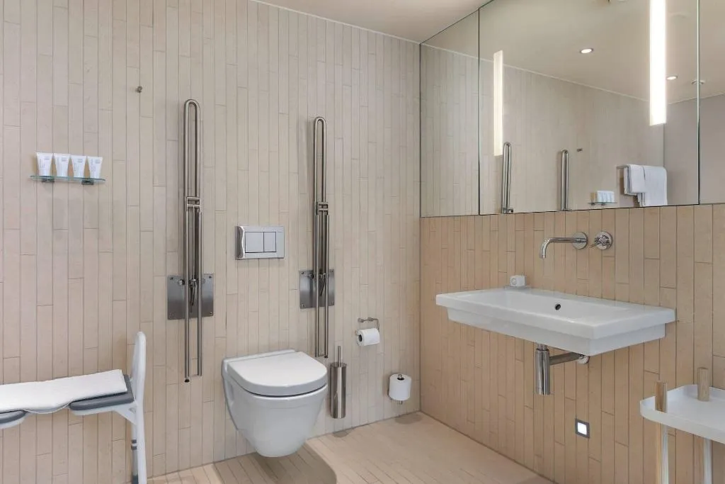 DOUBLE QUEEN SIZE BED Room, AC Bella Sky Copenhagen, Copenhagen