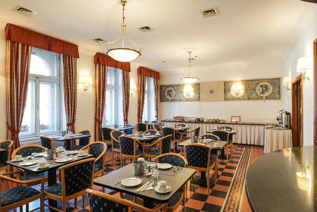 Restaurant, Hotel Tivoli Prague, Prague