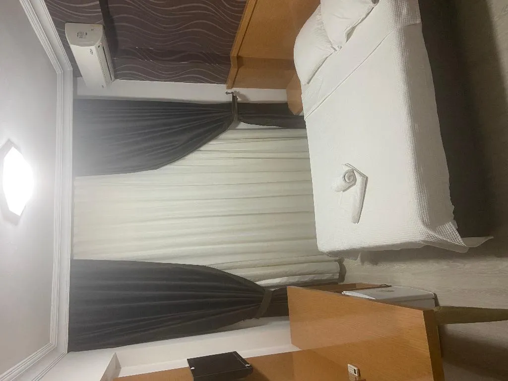 DOUBLE ECONOMY Room, Sereni̇ty Sui̇t Otel, Antalya