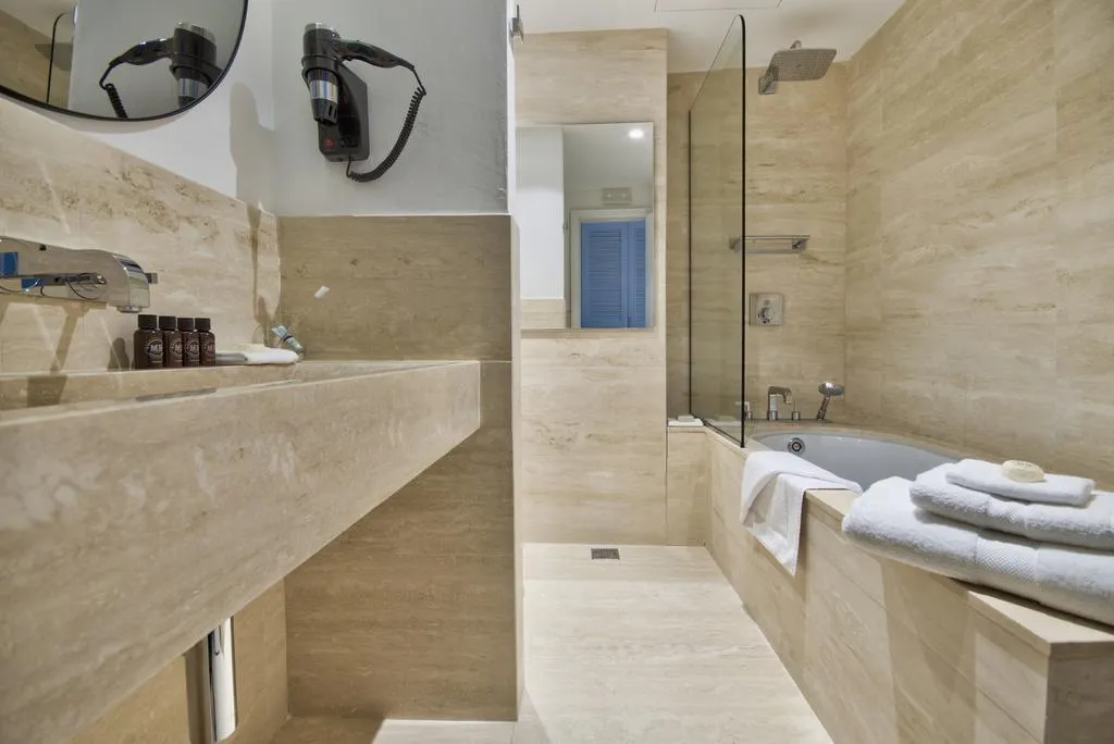 Room, 66 Saint Paul’s & Spa, Malta