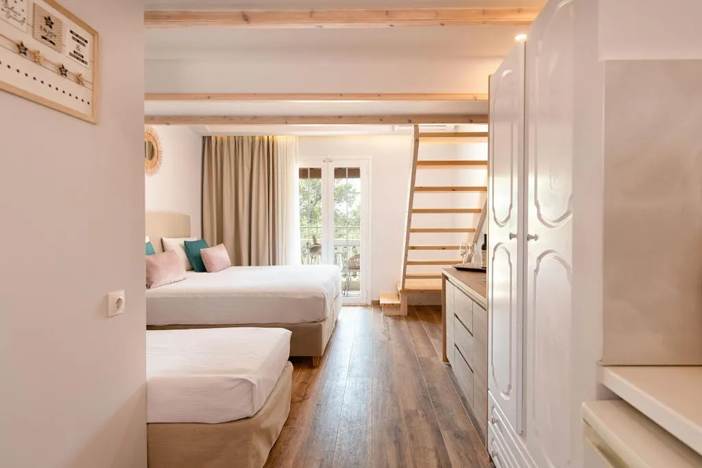 STUDIO SUPERIOR Room, Korina Apart Hotel, Corfu