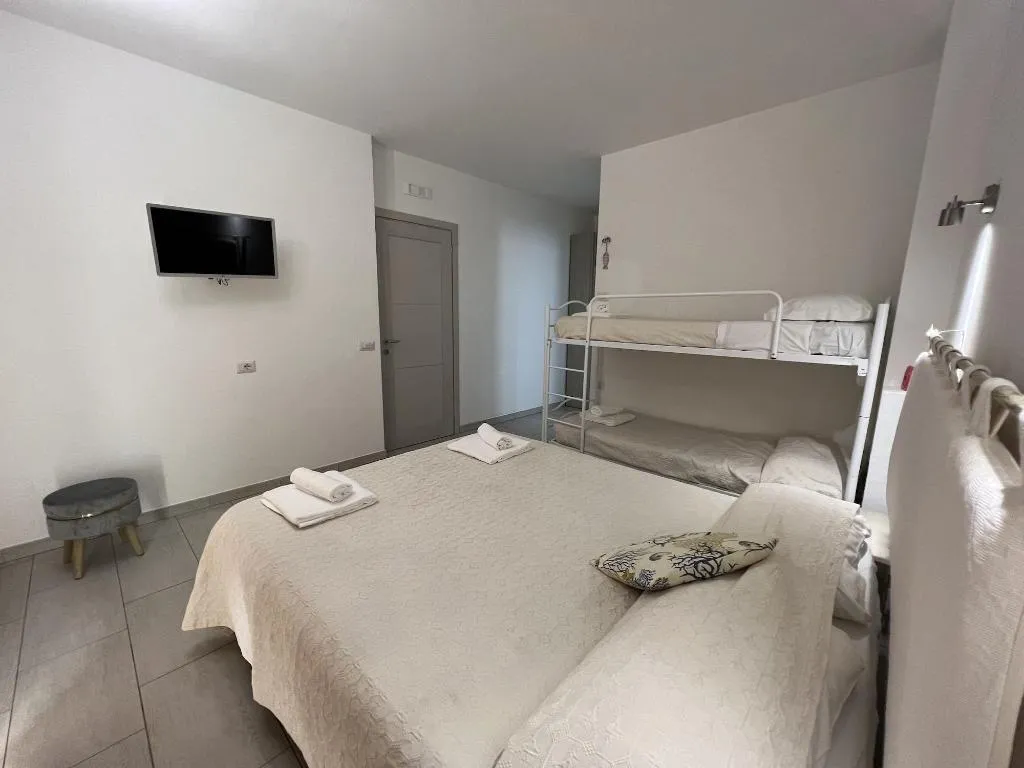 Room, Al Mare Da Francesca, Olbia