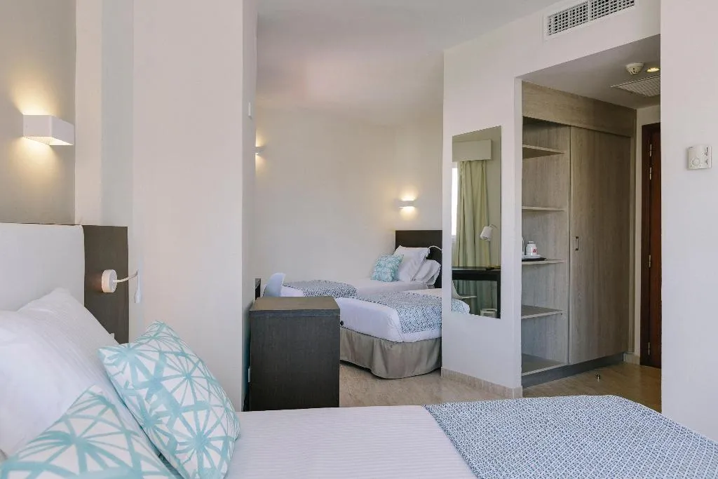 Room, Ilunion Palmanova Mallorca, Majorca