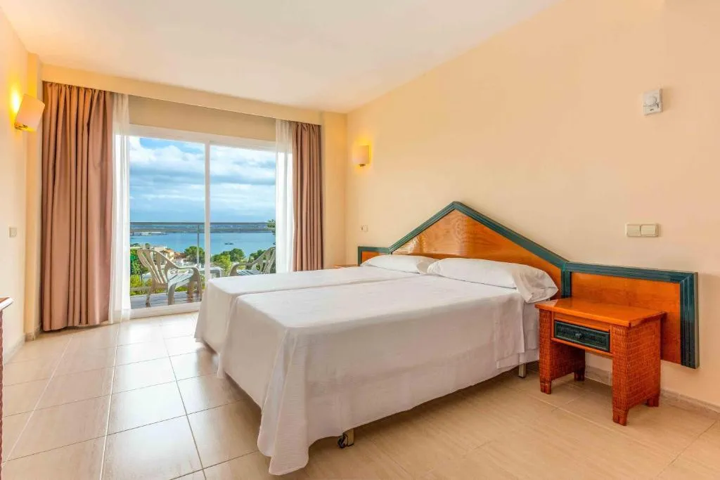 Room, Valentin Grand Park Suite Hotel, Majorca