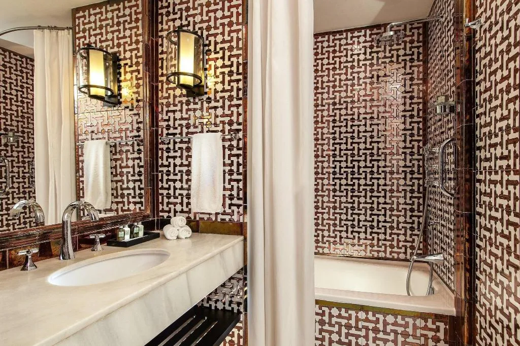 Room, Alfonso XIII, Seville