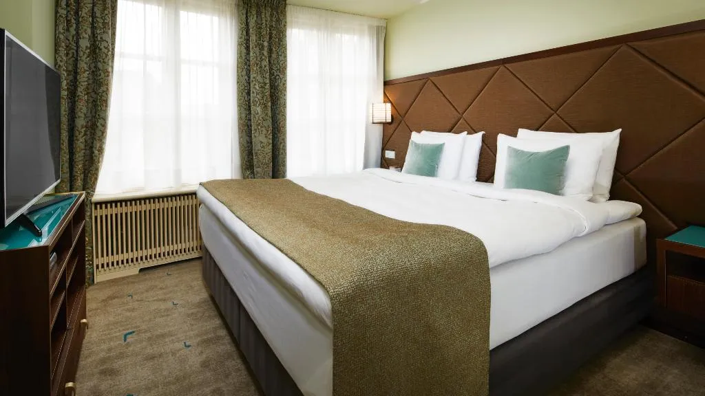 JUNIOR SUITE STANDARD Room, Aria Hotel Prague, Prague