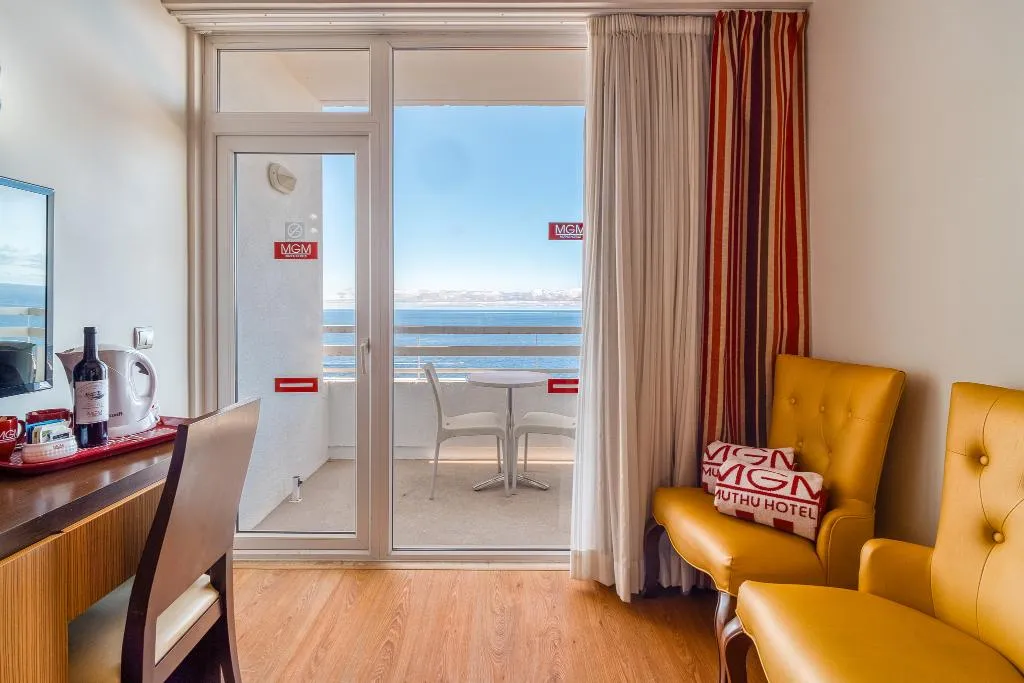 Double or Twin SEA VIEW Room, Muthu Raga Madeira Hotel, Madeira