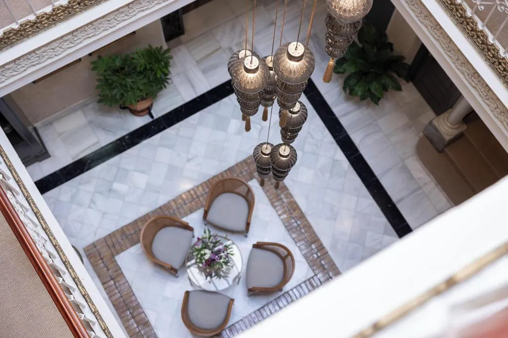 Lobby, Gravina 51, Seville