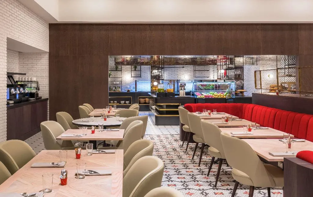 Restaurant, Canopy by Hilton Madrid Castellana, Madrid