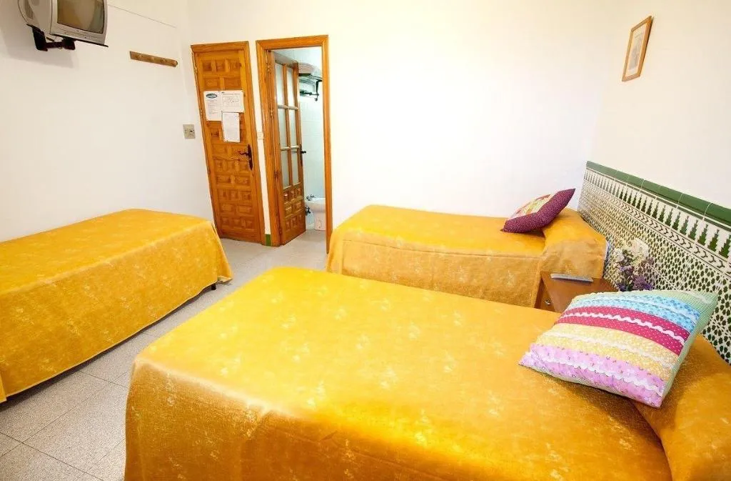 Room, Hostal Estacia N Almeria, Costa Almeria