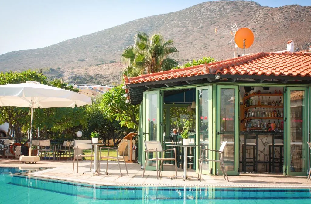 Bar, Villa Vicky Hersonissos, Crete