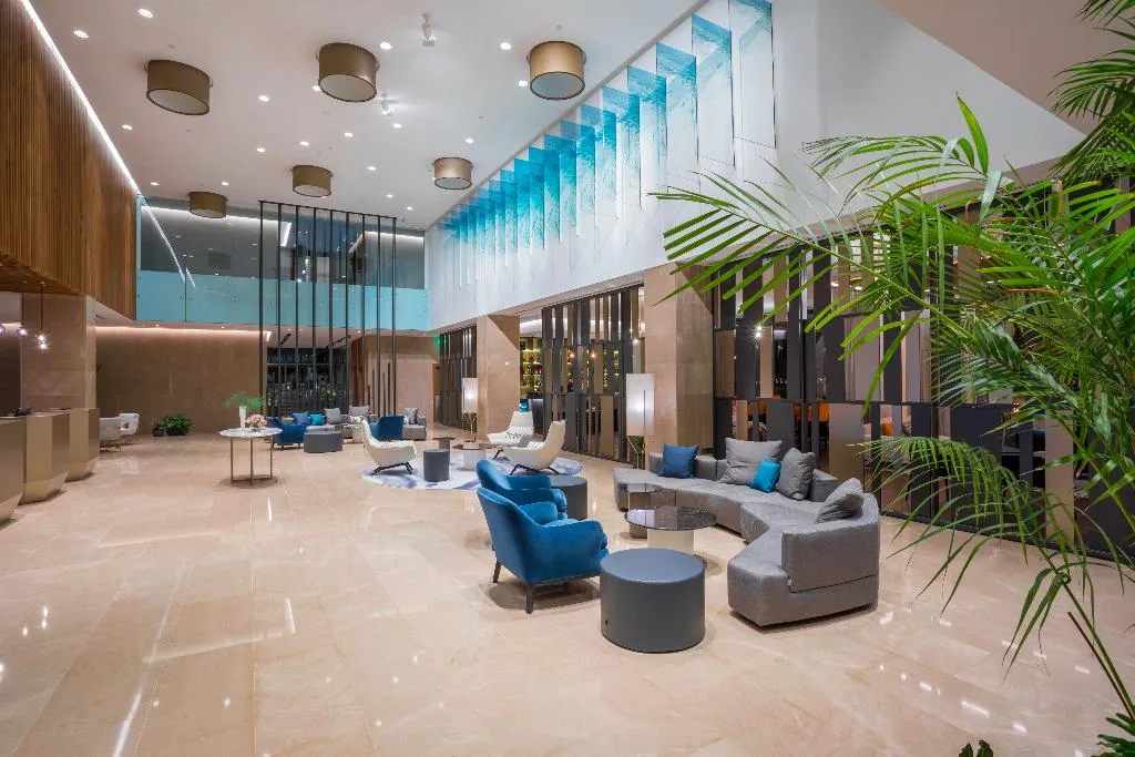 Lobby, Radisson Blu Hotel Larnaca, Cyprus