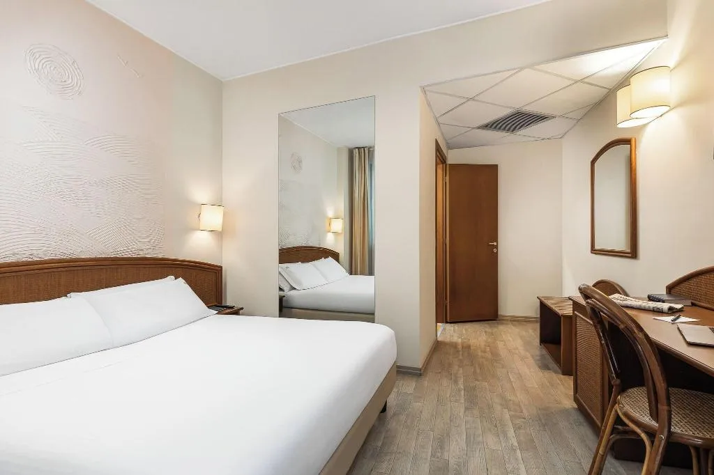 Room, Welcome Hotel, Milan