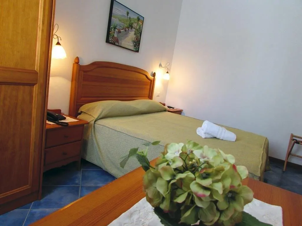 Room, Hotel La Meridiana, Palermo