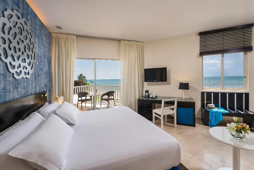 DOUBLE SUPERIOR SEA VIEW Room, Ocean Maya Royale All Inclusive Adults Only, Playa Del Carmen