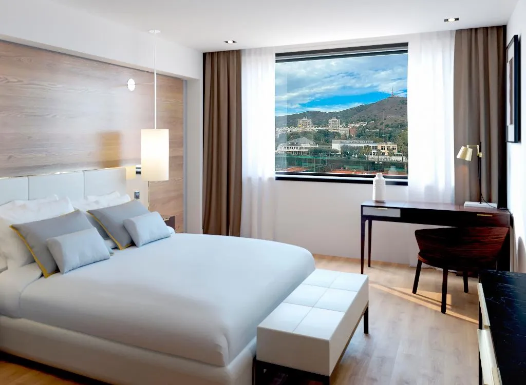 Room DELUXE Room, Torre Melina Gran Melia, Barcelona