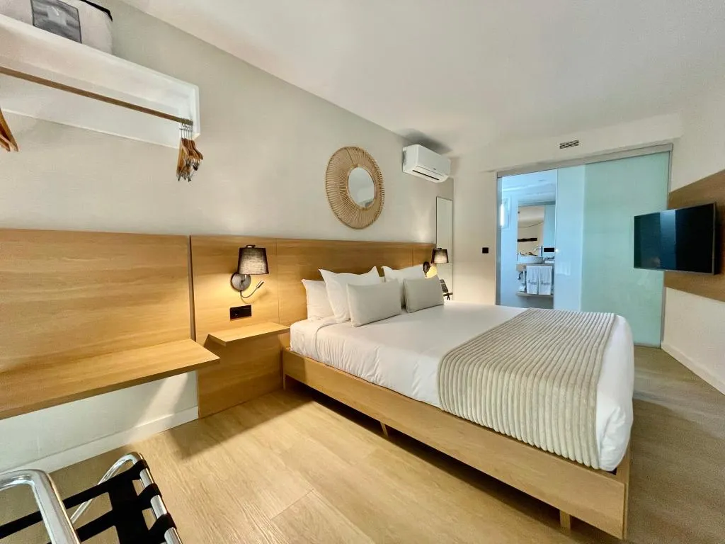 STUDIO DELUXE Room, Hotel emblemático Hi Suites, Tenerife