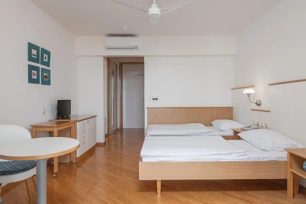 STUDIO WITH BALCONY Room, Villas Plat, Dubrovnik