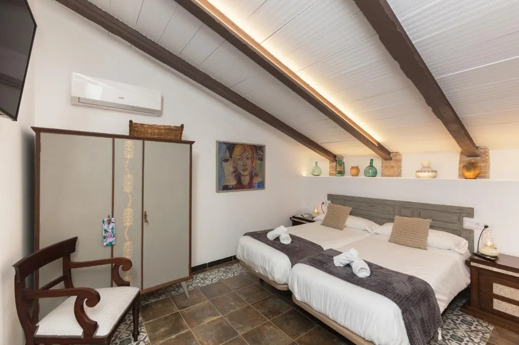 APARTMENT TWO BEDS Room, Art boutique La Casona de las Flores, Costa Blanca