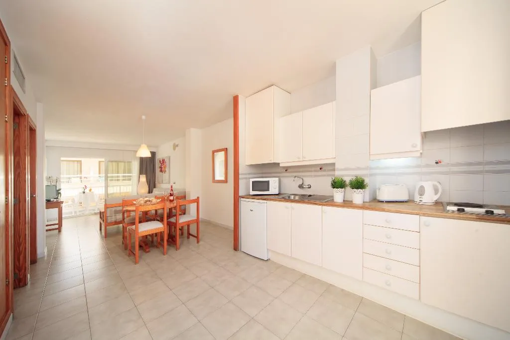 APARTMENT ONE BEDROOM ONE BATHROOM Room, Mar Brava, Majorca