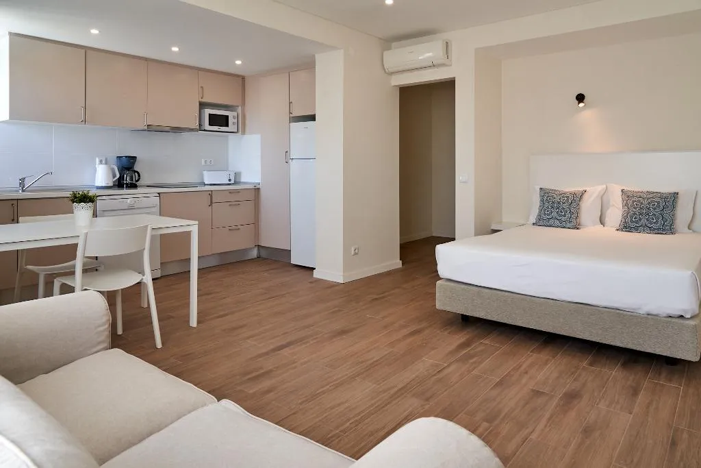Room, Legacy Suites & Apartments Albufeira Al, Algarve