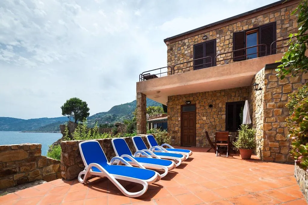 Terrace, Hotel Kalura, Palermo