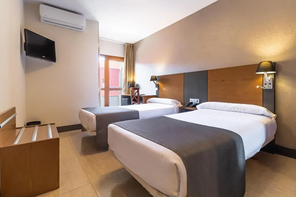 DOUBLE TWO BEDS Room, Regio, Costa De La Luz