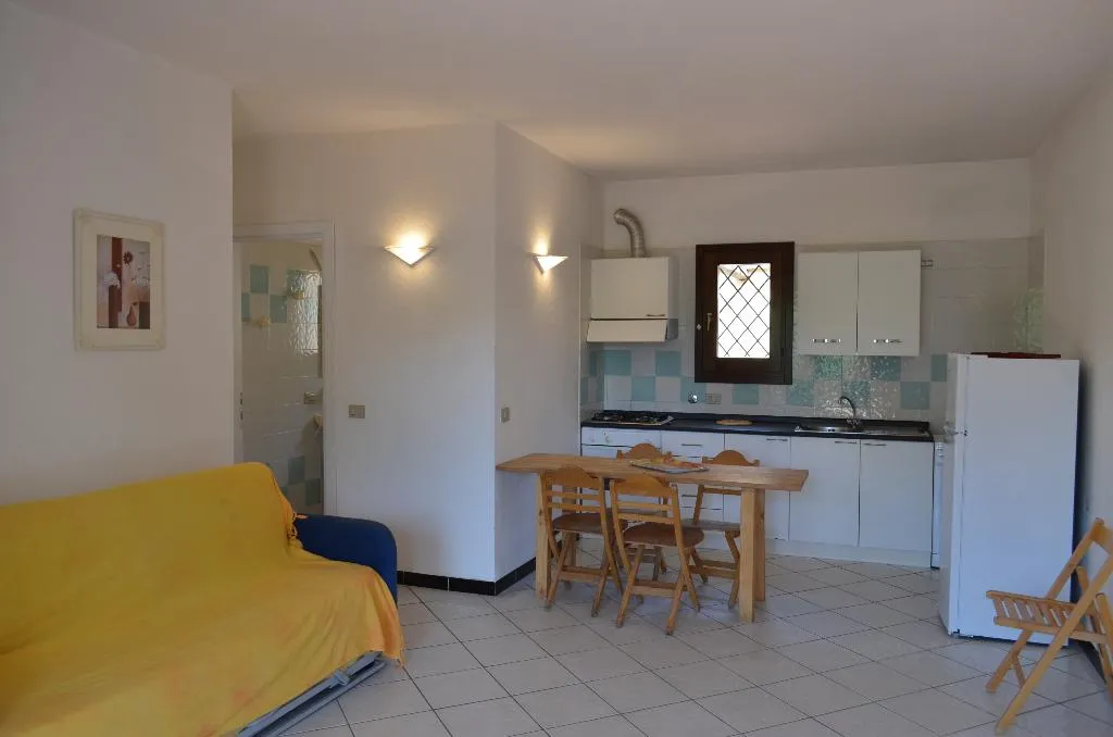 APARTMENT CAPACITY 6 Room, Complessi Residenziali Le Canne e Le Canne Mare, Olbia