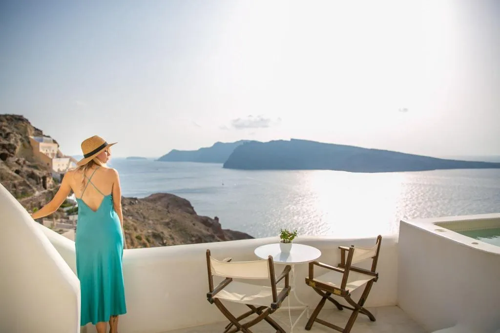 CAVE SEA VIEW HONEYMOON Room, Oia Mare Villas, Santorini