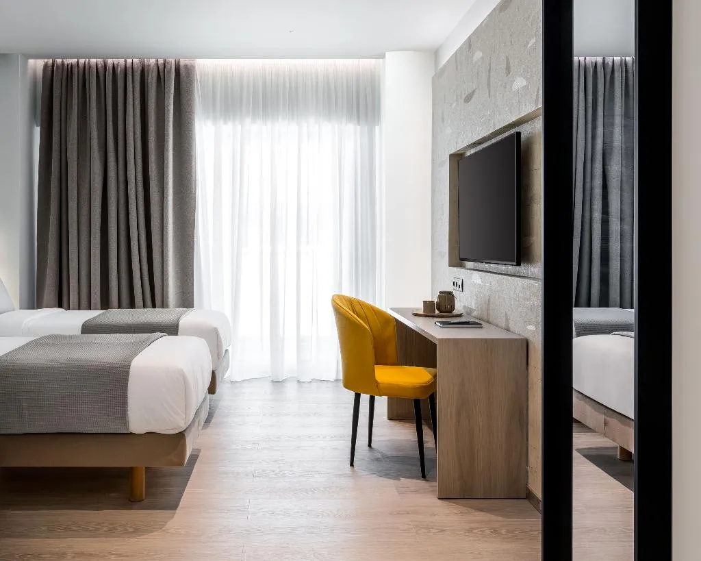Double or Twin SUPERIOR WITH BALCONY Room, Urban K, Athens