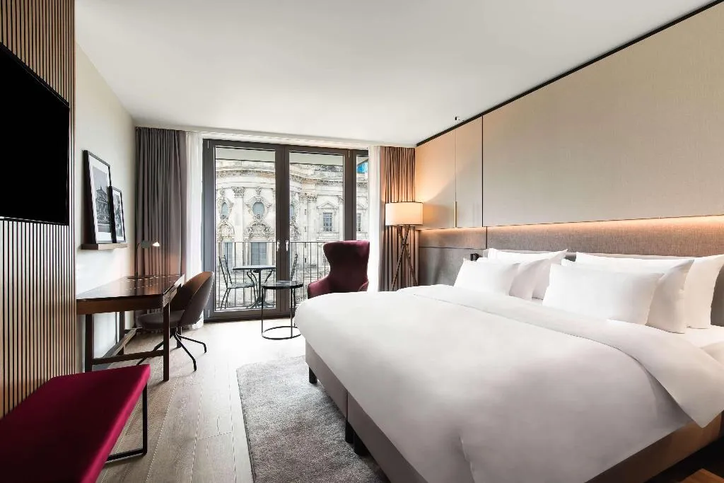 Room, Radisson Collection Hotel, Berlin, Berlin