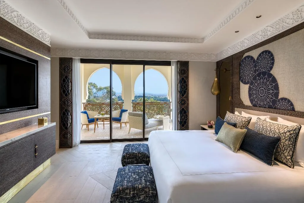 JUNIOR SUITE KING SIZE BED Room, Fairmont Tazi Palace Tangier, Tangier