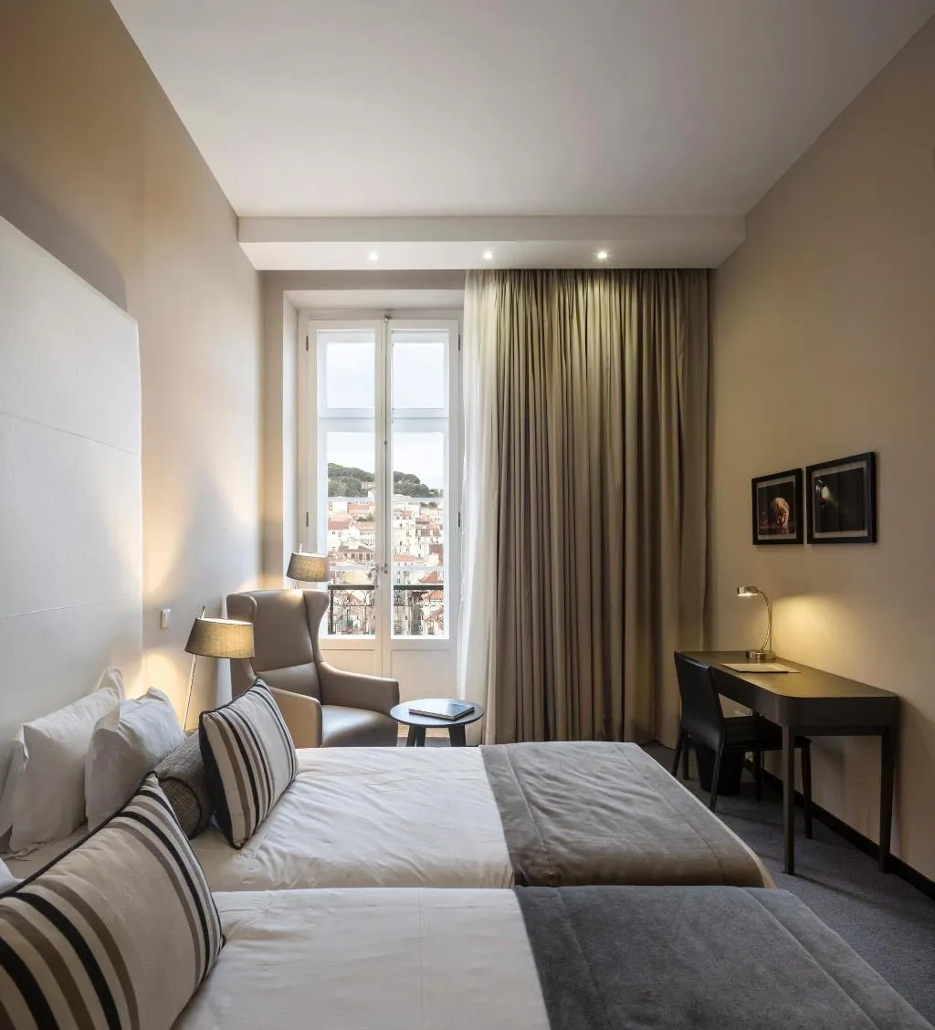 SINGLE SUPERIOR Room, Hotel do Chiado, Lisbon