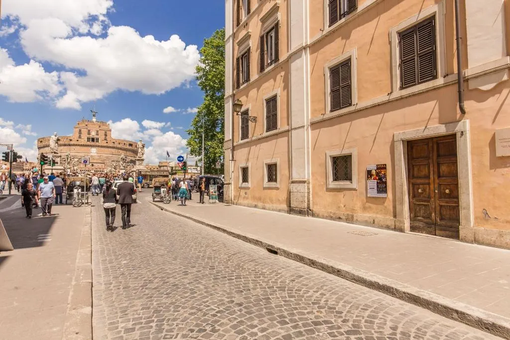 General view, The Bridge Suites, Rome