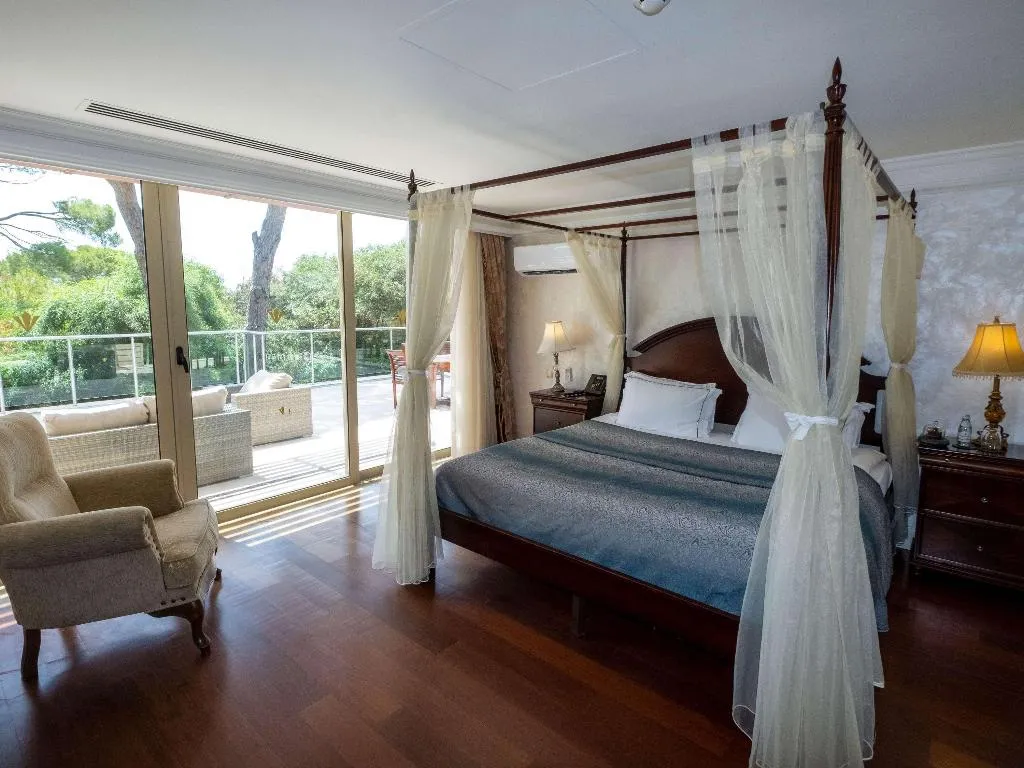VILLA EXECUTIVE KING BED Room, Rixos Premium Belek L.O.L Theme Park Free Access, Antalya