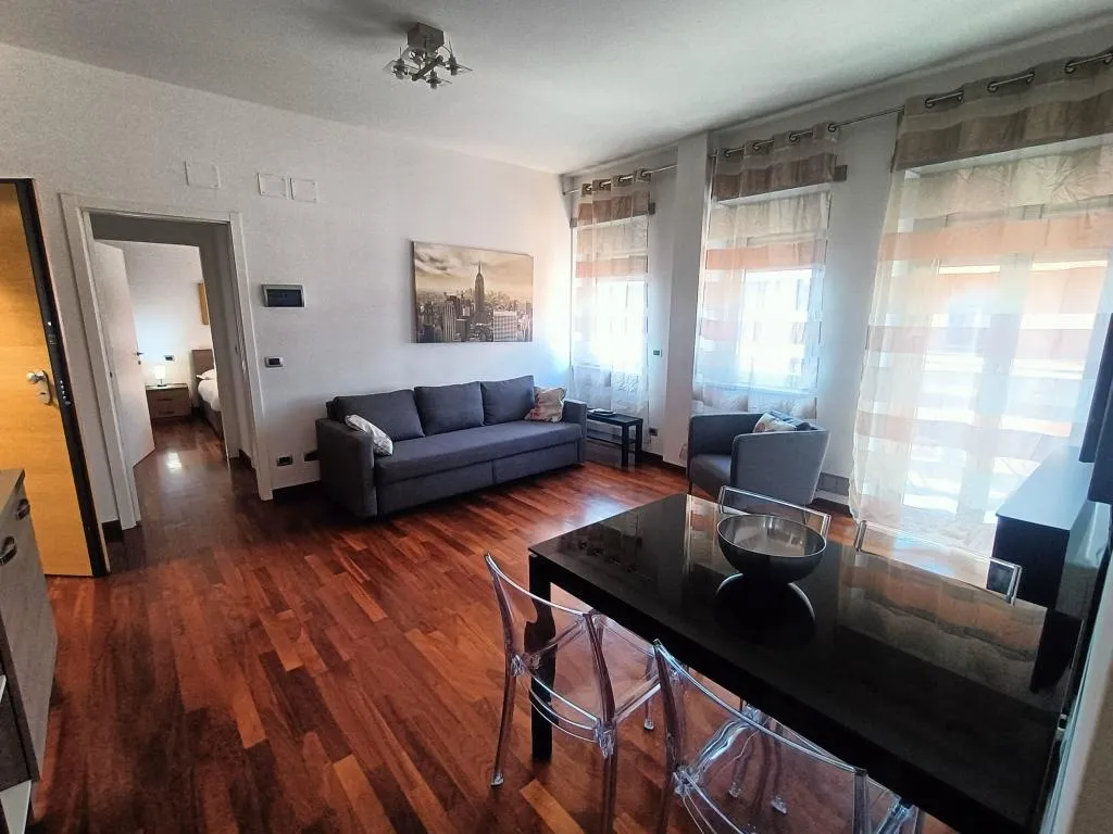 APARTMENT CONNECTING ROOM Room, Style Homes, Milan
