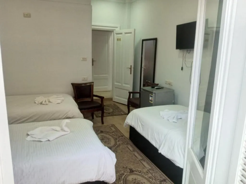 TRIPLE DELUXE Room, New Panorama Hotel, Cairo