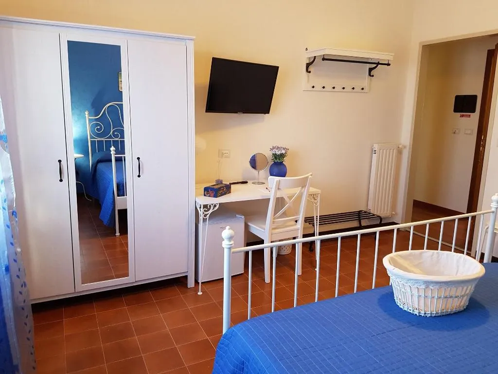 Room, Vista Sul Porto, Palermo