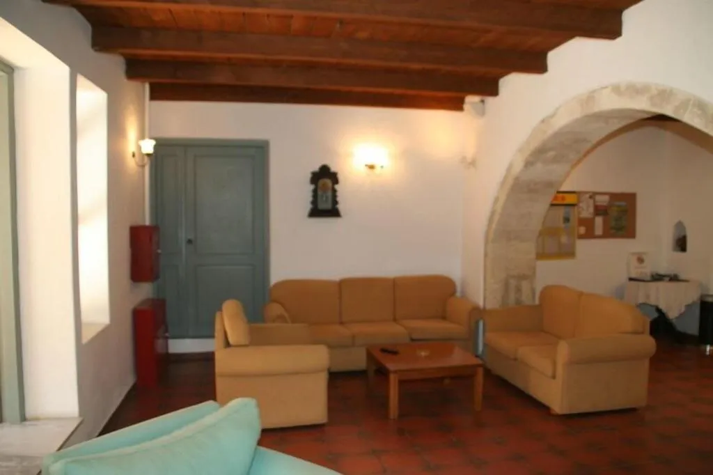 Lobby, Vecchio, Crete
