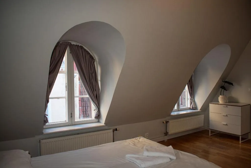 Room, Tallinn Apartments & Rooms - Old Town, Tallinn