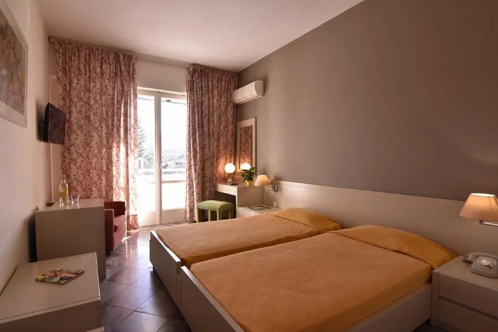 Room, Mantenia Hotel, Crete
